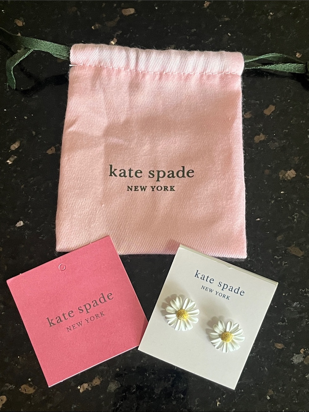 kate spade White Daisy Stud Earrings with Pink Pouch
